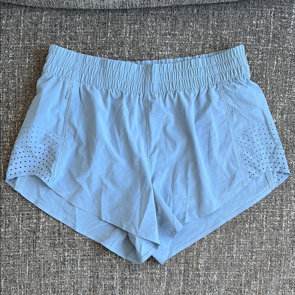 Athleta Hustle 3” Short in Cottage Blue